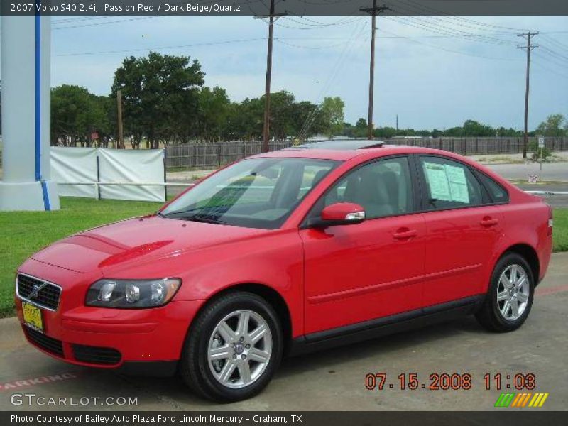 Passion Red / Dark Beige/Quartz 2007 Volvo S40 2.4i