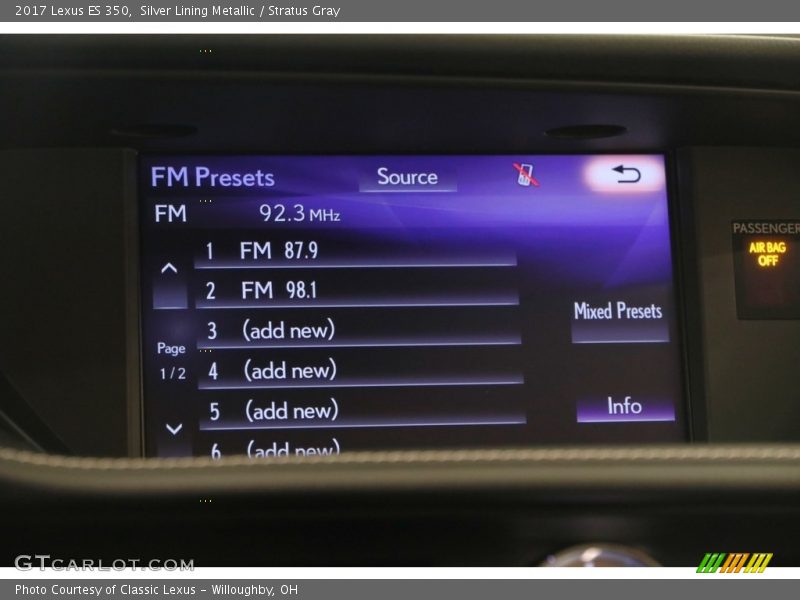 Silver Lining Metallic / Stratus Gray 2017 Lexus ES 350