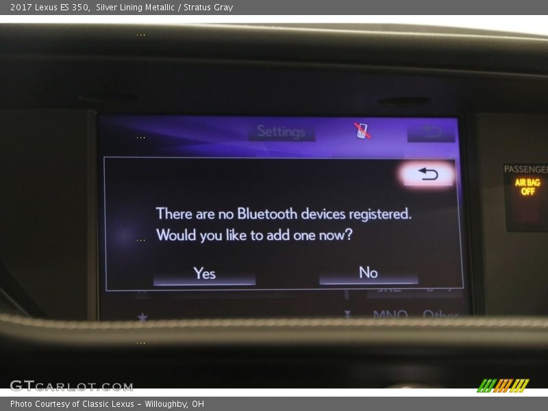 Silver Lining Metallic / Stratus Gray 2017 Lexus ES 350