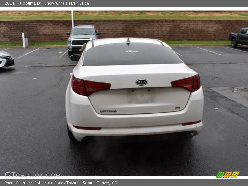 Snow White Pearl / Beige 2011 Kia Optima LX