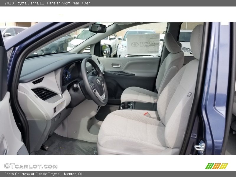  2020 Sienna LE Ash Interior