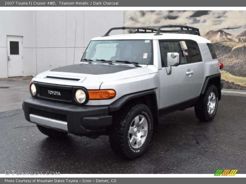 Titanium Metallic / Dark Charcoal 2007 Toyota FJ Cruiser 4WD