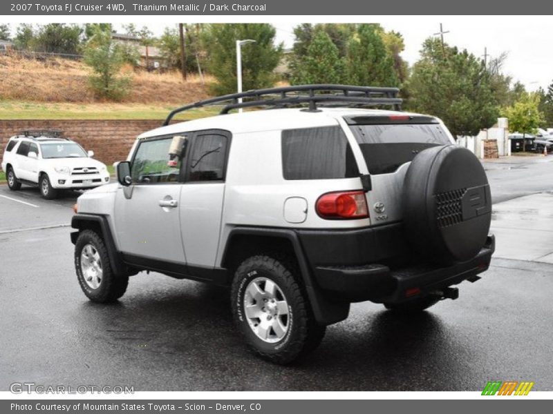 Titanium Metallic / Dark Charcoal 2007 Toyota FJ Cruiser 4WD