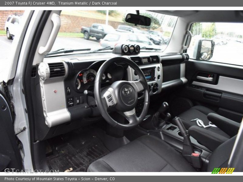 Titanium Metallic / Dark Charcoal 2007 Toyota FJ Cruiser 4WD