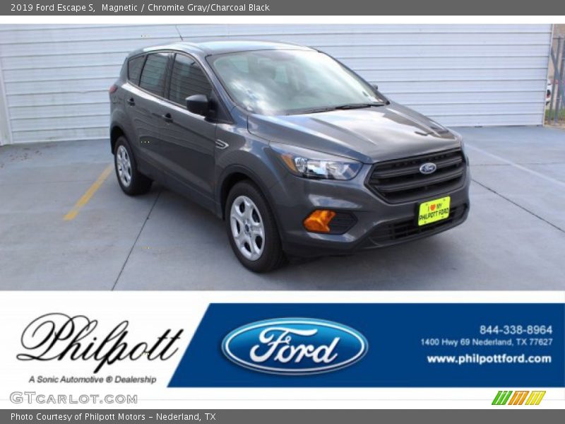 Magnetic / Chromite Gray/Charcoal Black 2019 Ford Escape S
