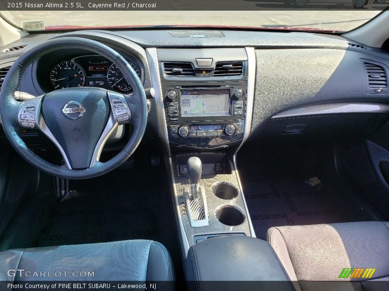 Cayenne Red / Charcoal 2015 Nissan Altima 2.5 SL