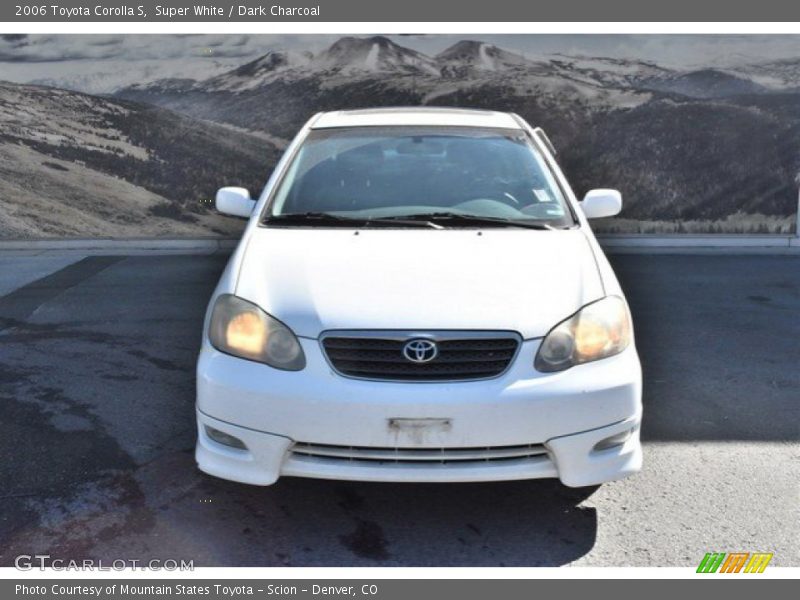 Super White / Dark Charcoal 2006 Toyota Corolla S