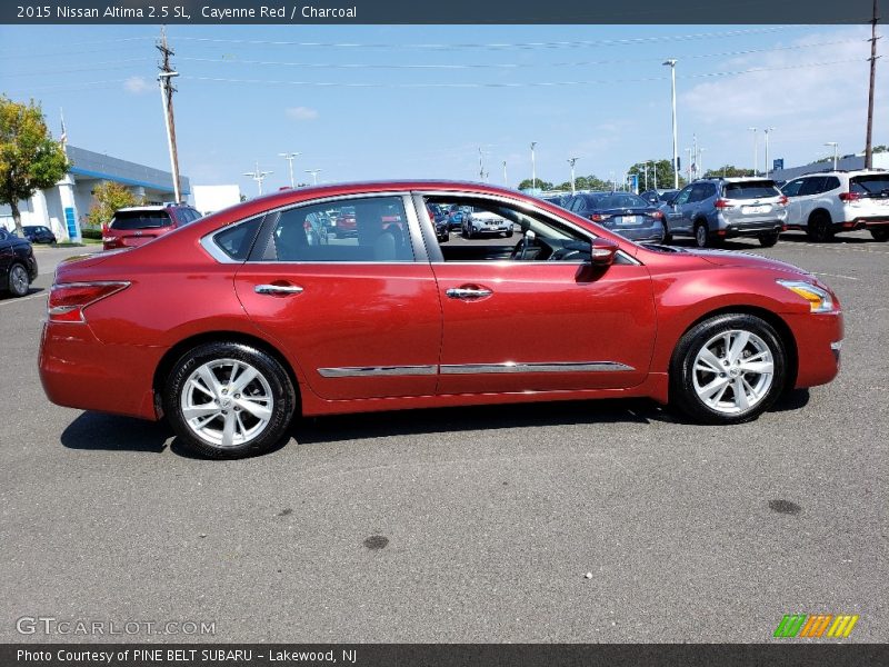 Cayenne Red / Charcoal 2015 Nissan Altima 2.5 SL