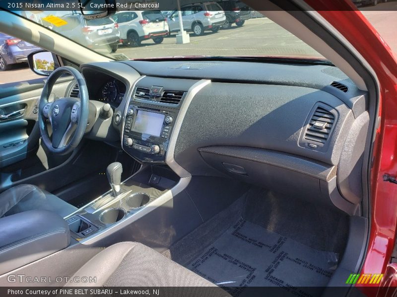 Cayenne Red / Charcoal 2015 Nissan Altima 2.5 SL