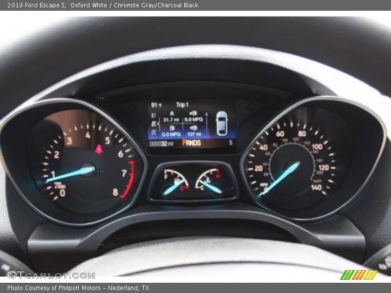 Oxford White / Chromite Gray/Charcoal Black 2019 Ford Escape S
