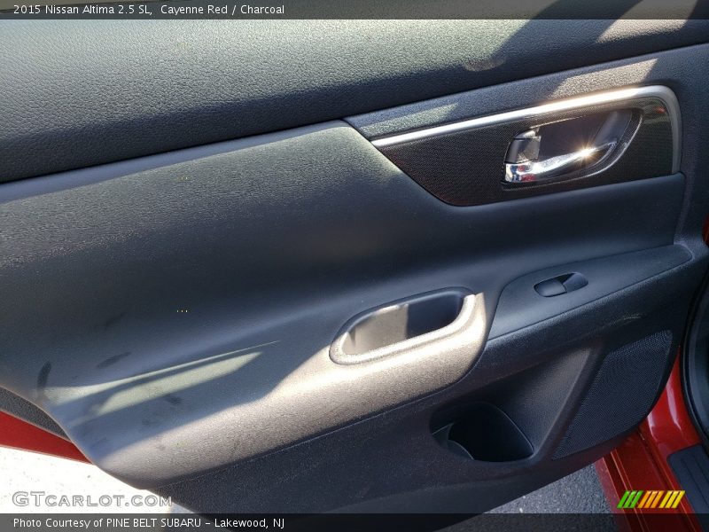 Cayenne Red / Charcoal 2015 Nissan Altima 2.5 SL