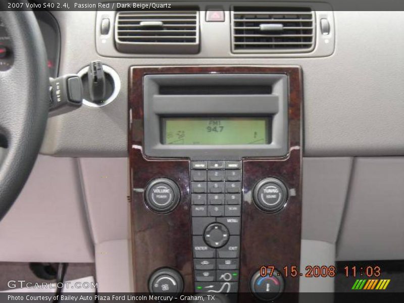 Passion Red / Dark Beige/Quartz 2007 Volvo S40 2.4i