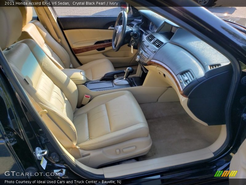 Crystal Black Pearl / Ivory 2011 Honda Accord EX-L V6 Sedan