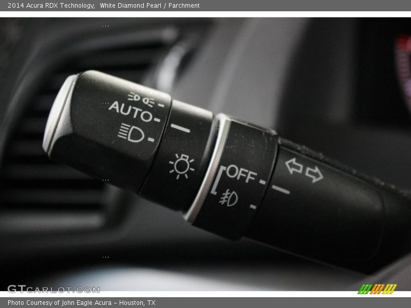 White Diamond Pearl / Parchment 2014 Acura RDX Technology