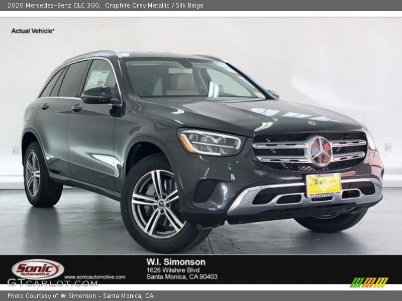 Graphite Grey Metallic / Silk Beige 2020 Mercedes-Benz GLC 300