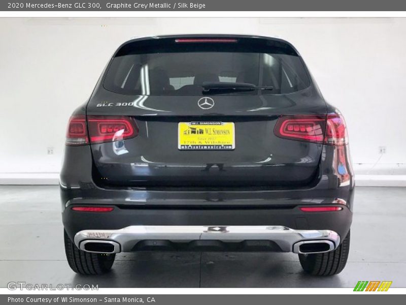 Graphite Grey Metallic / Silk Beige 2020 Mercedes-Benz GLC 300