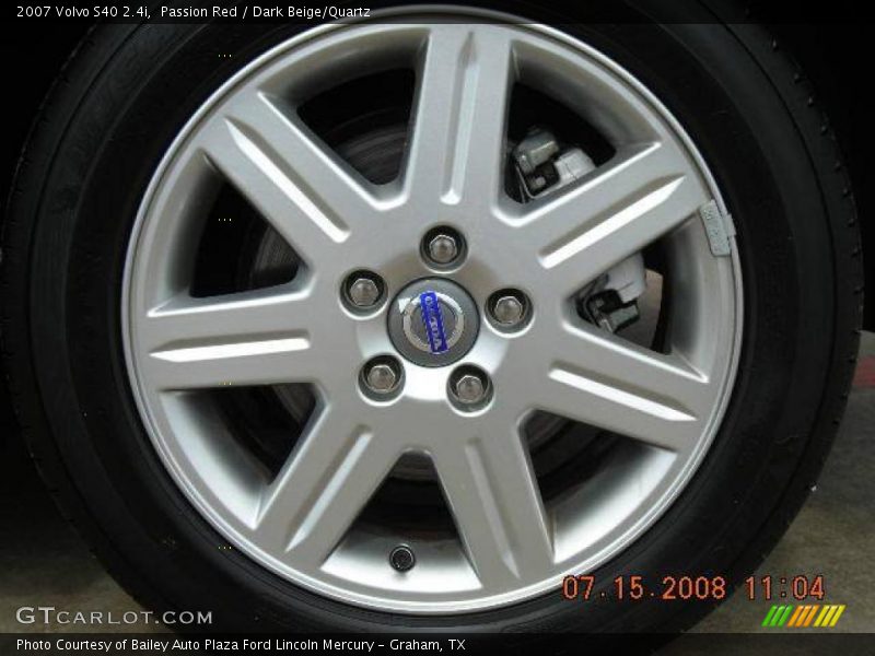 Passion Red / Dark Beige/Quartz 2007 Volvo S40 2.4i
