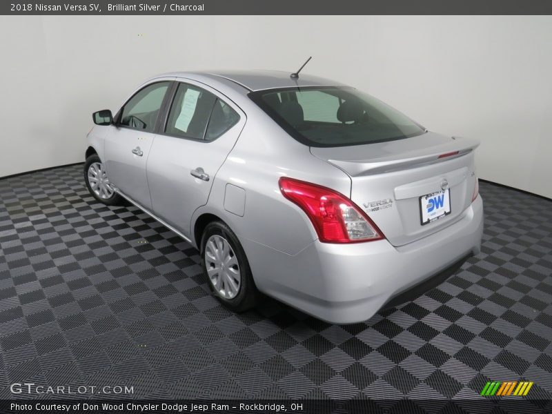 Brilliant Silver / Charcoal 2018 Nissan Versa SV