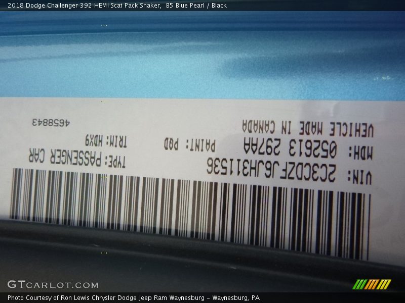 B5 Blue Pearl / Black 2018 Dodge Challenger 392 HEMI Scat Pack Shaker