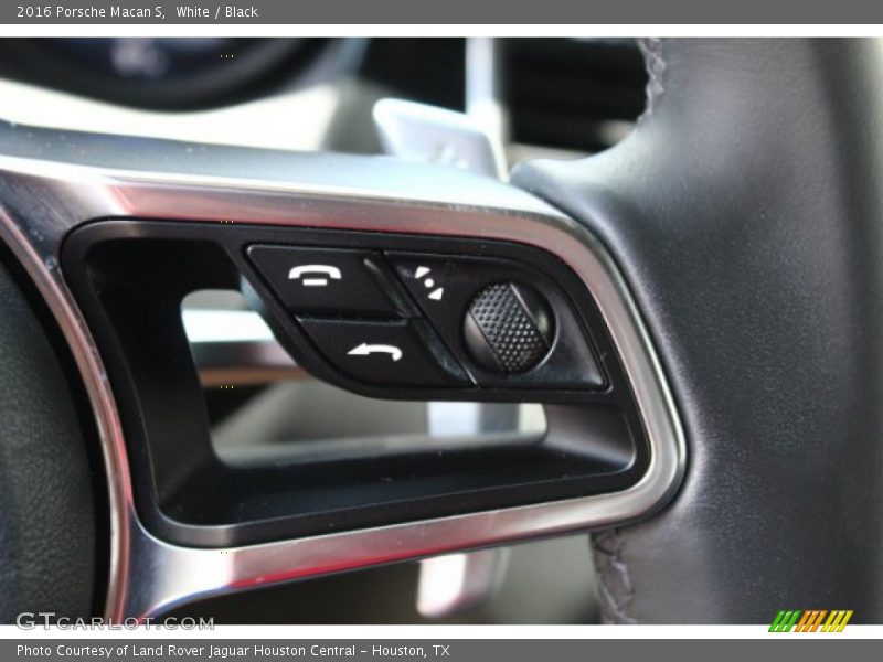 White / Black 2016 Porsche Macan S