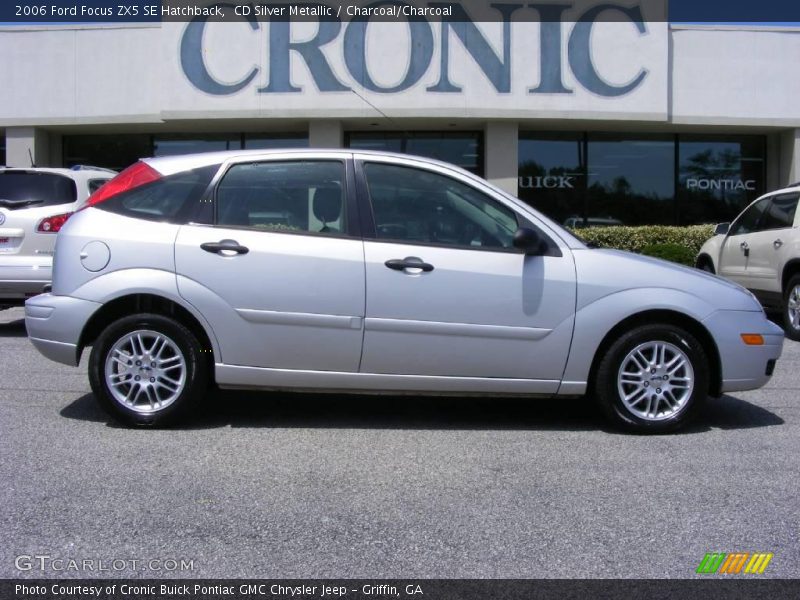 CD Silver Metallic / Charcoal/Charcoal 2006 Ford Focus ZX5 SE Hatchback