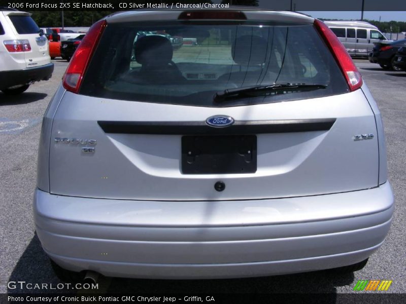 CD Silver Metallic / Charcoal/Charcoal 2006 Ford Focus ZX5 SE Hatchback