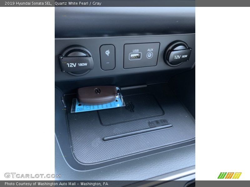Quartz White Pearl / Gray 2019 Hyundai Sonata SEL