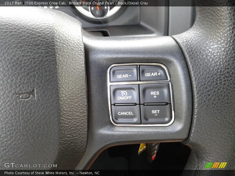 Brilliant Black Crystal Pearl / Black/Diesel Gray 2017 Ram 1500 Express Crew Cab