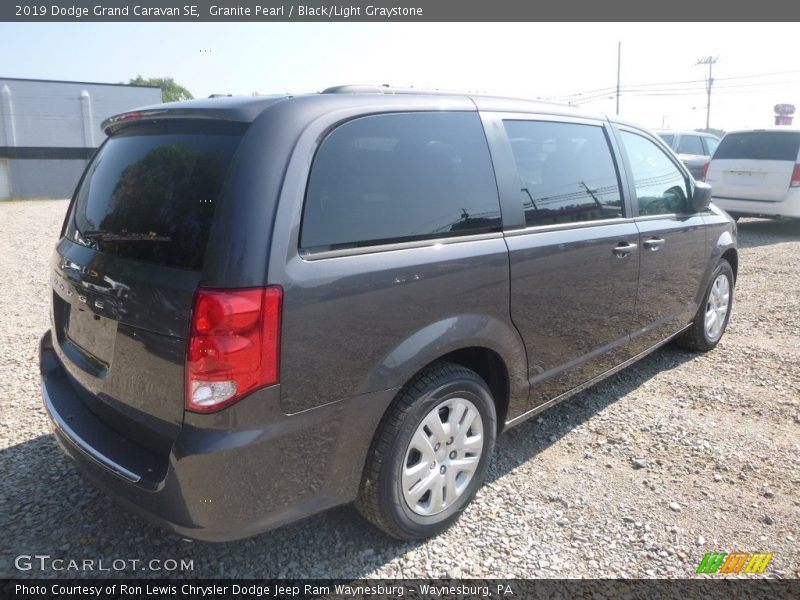 Granite Pearl / Black/Light Graystone 2019 Dodge Grand Caravan SE