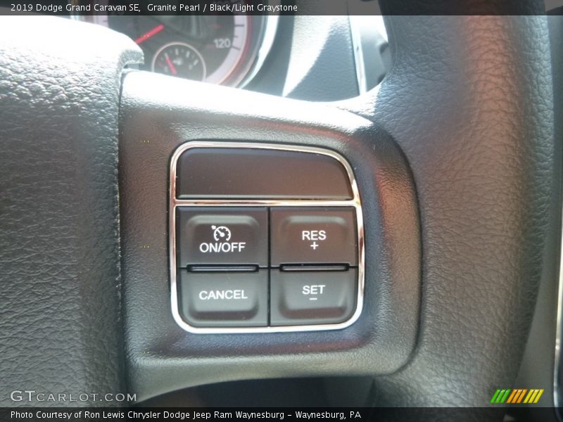 Granite Pearl / Black/Light Graystone 2019 Dodge Grand Caravan SE