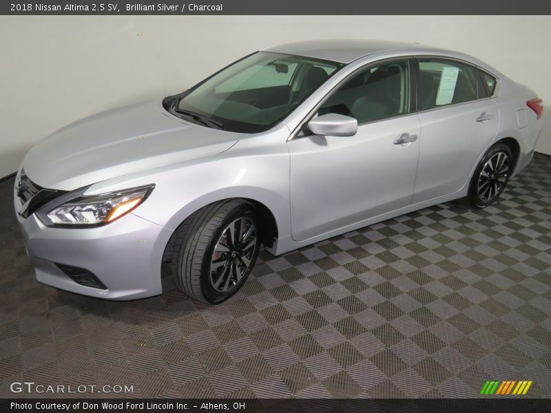 Brilliant Silver / Charcoal 2018 Nissan Altima 2.5 SV