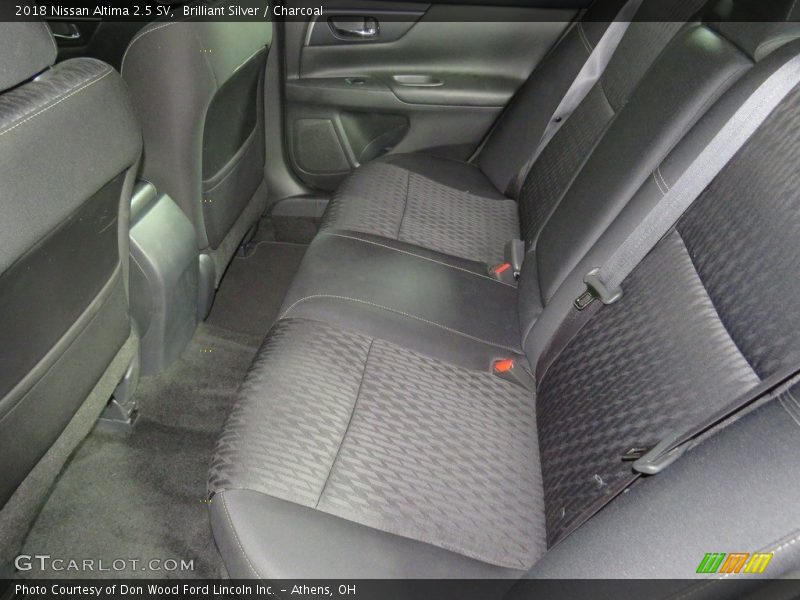 Brilliant Silver / Charcoal 2018 Nissan Altima 2.5 SV