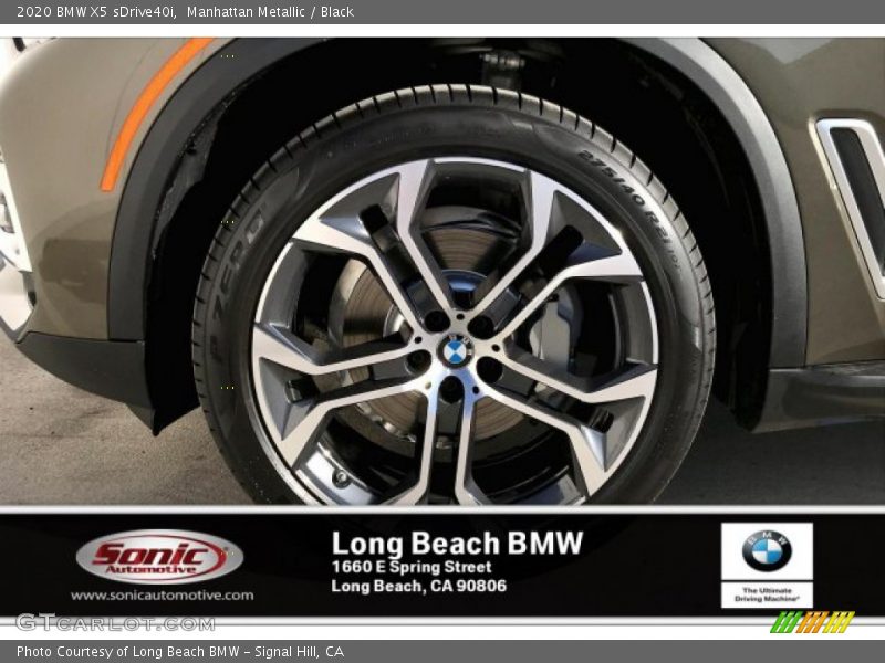 Manhattan Metallic / Black 2020 BMW X5 sDrive40i