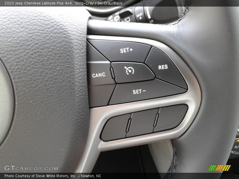 Sting-Gray / Ski Gray/Black 2020 Jeep Cherokee Latitude Plus 4x4