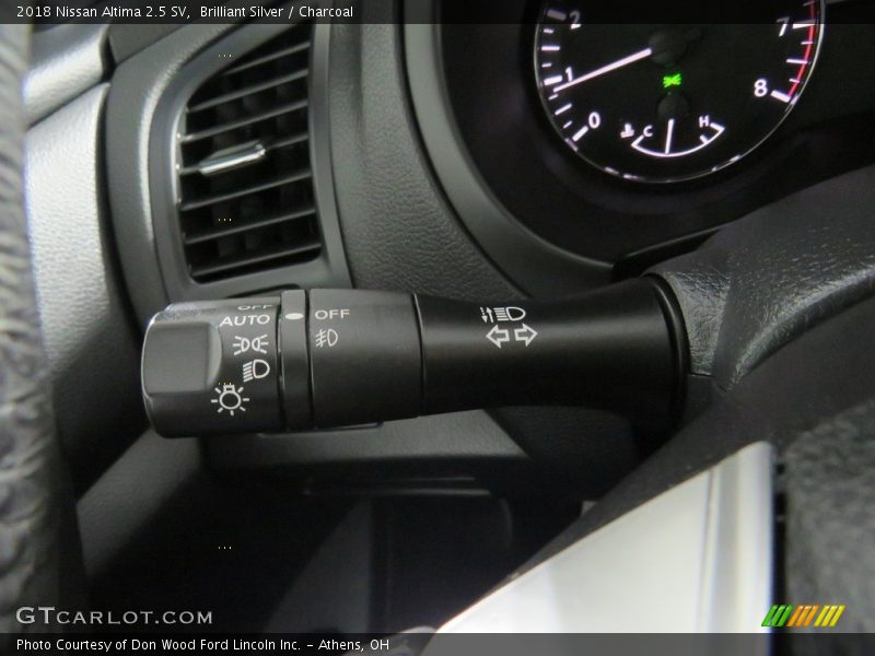 Brilliant Silver / Charcoal 2018 Nissan Altima 2.5 SV