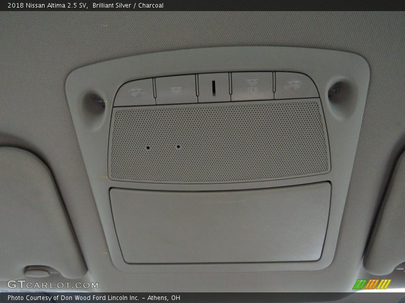 Brilliant Silver / Charcoal 2018 Nissan Altima 2.5 SV