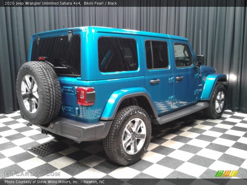 Bikini Pearl / Black 2020 Jeep Wrangler Unlimited Sahara 4x4