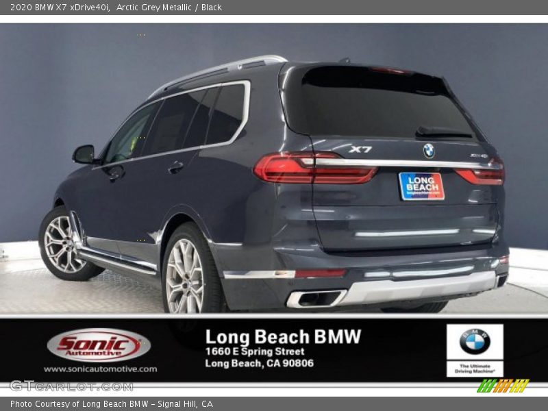 Arctic Grey Metallic / Black 2020 BMW X7 xDrive40i