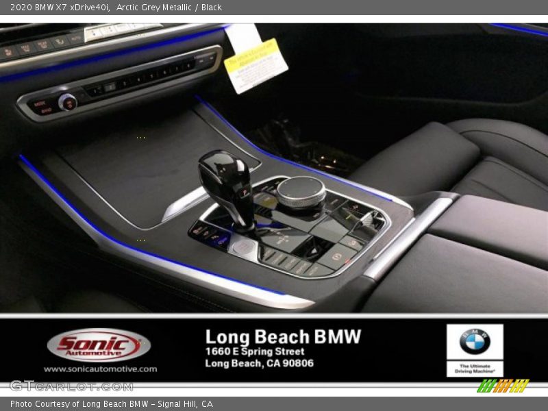 Arctic Grey Metallic / Black 2020 BMW X7 xDrive40i