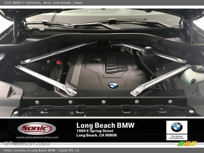 Arctic Grey Metallic / Black 2020 BMW X7 xDrive40i