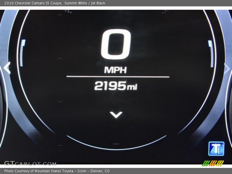Summit White / Jet Black 2019 Chevrolet Camaro SS Coupe