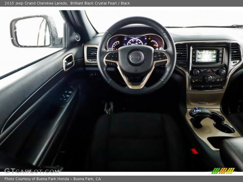 Brilliant Black Crystal Pearl / Black 2015 Jeep Grand Cherokee Laredo