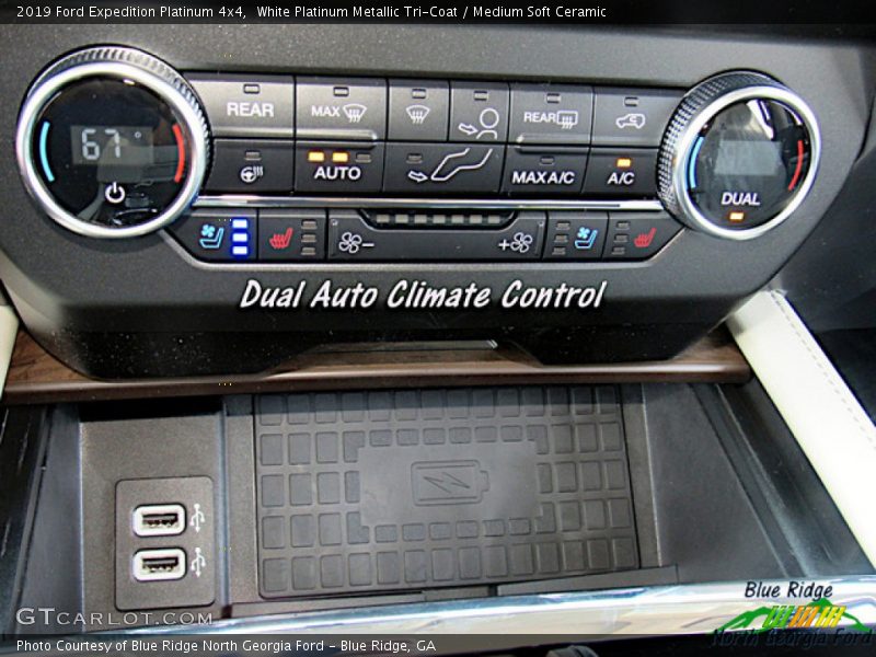 White Platinum Metallic Tri-Coat / Medium Soft Ceramic 2019 Ford Expedition Platinum 4x4