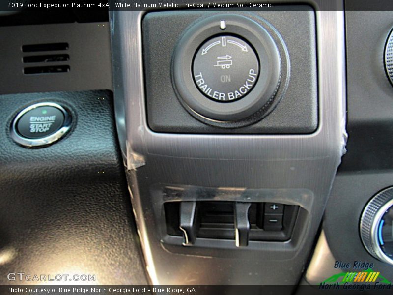 White Platinum Metallic Tri-Coat / Medium Soft Ceramic 2019 Ford Expedition Platinum 4x4