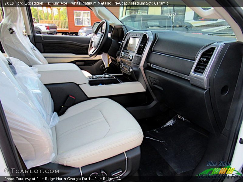 White Platinum Metallic Tri-Coat / Medium Soft Ceramic 2019 Ford Expedition Platinum 4x4