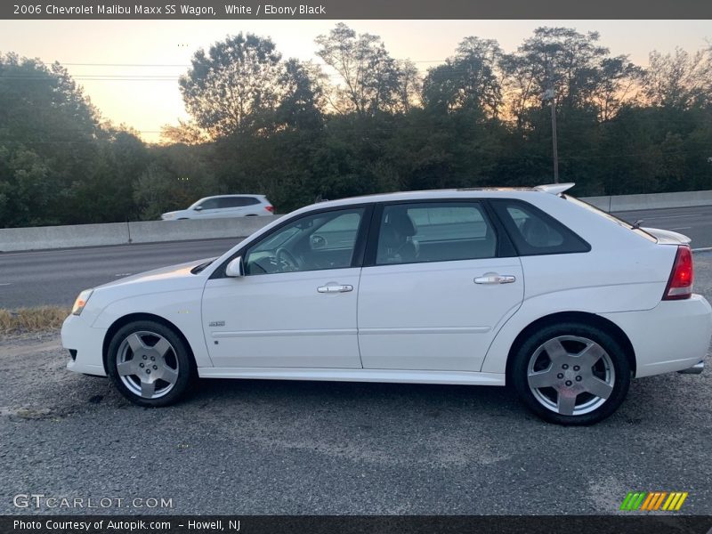 White / Ebony Black 2006 Chevrolet Malibu Maxx SS Wagon