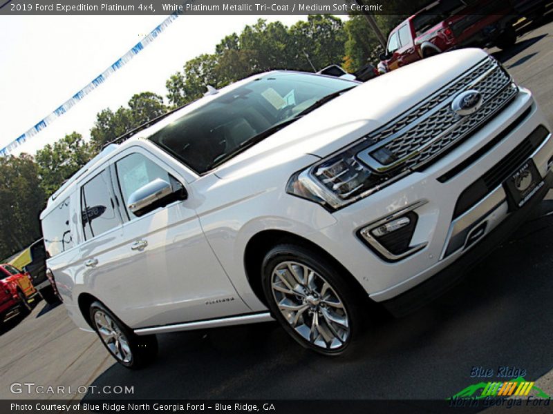 White Platinum Metallic Tri-Coat / Medium Soft Ceramic 2019 Ford Expedition Platinum 4x4