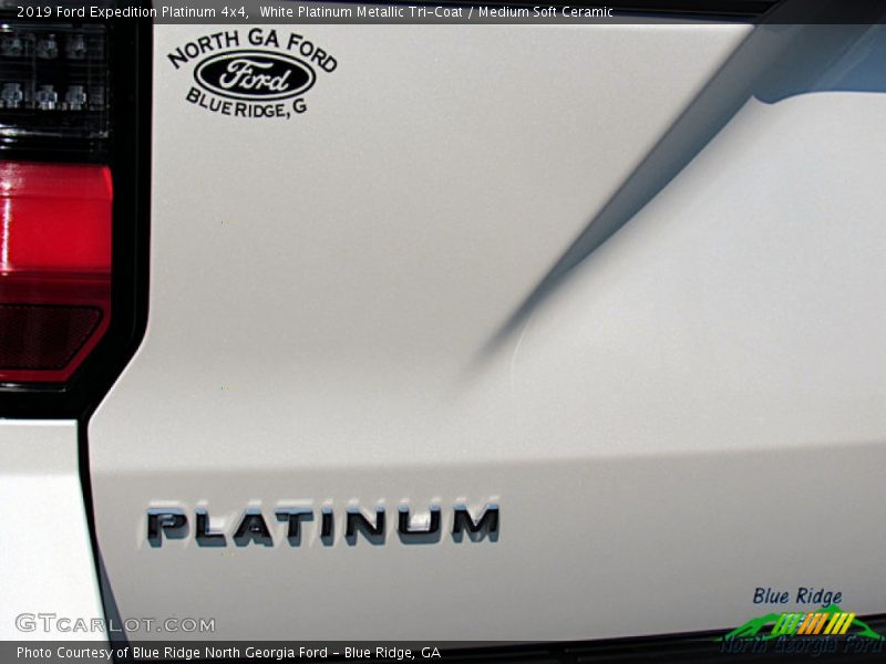 White Platinum Metallic Tri-Coat / Medium Soft Ceramic 2019 Ford Expedition Platinum 4x4