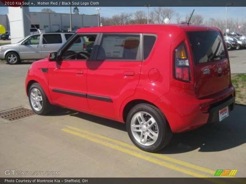 Molten Red / Black Soul Logo Cloth 2010 Kia Soul +
