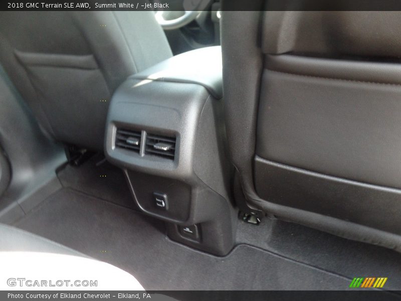 Summit White / ­Jet Black 2018 GMC Terrain SLE AWD